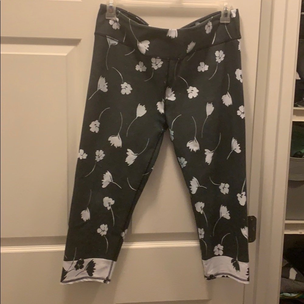 Fabletics Flower Leggings